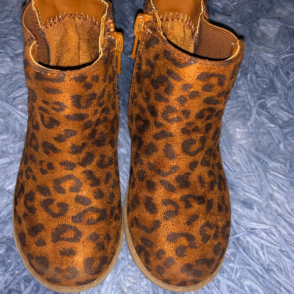 Toddler Girl boots (Leopard Print) - Picture 3 of 3
